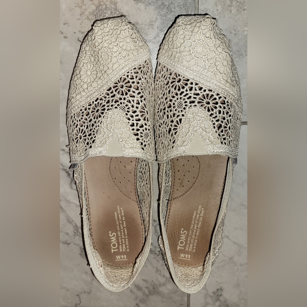 TOMS Open Crochet Slip On Shoes Sz 11 Womens Cream Ivory Off White‎  Neutral